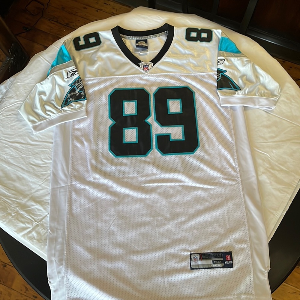 Steve Smith, Carolina Panthers mesh jersey. Size 52.